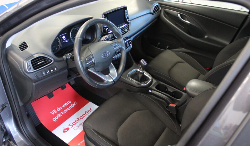 Hyundai i30 1,0 T-GDi Premium 5d full