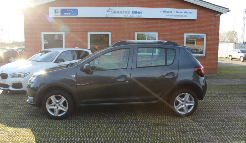 Dacia Sandero Stepway 0,9 TCe 90 Prestige 5d full