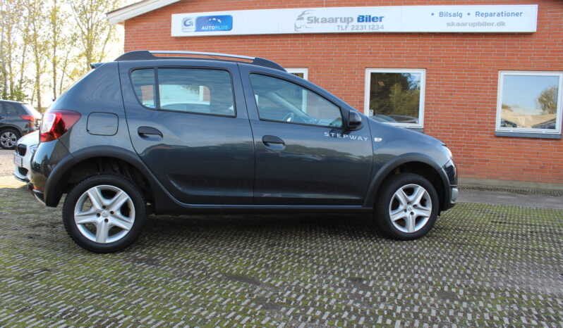 Dacia Sandero Stepway 0,9 TCe 90 Prestige 5d full