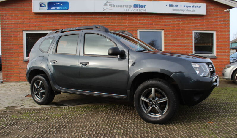 Dacia Duster 1.6 16V full