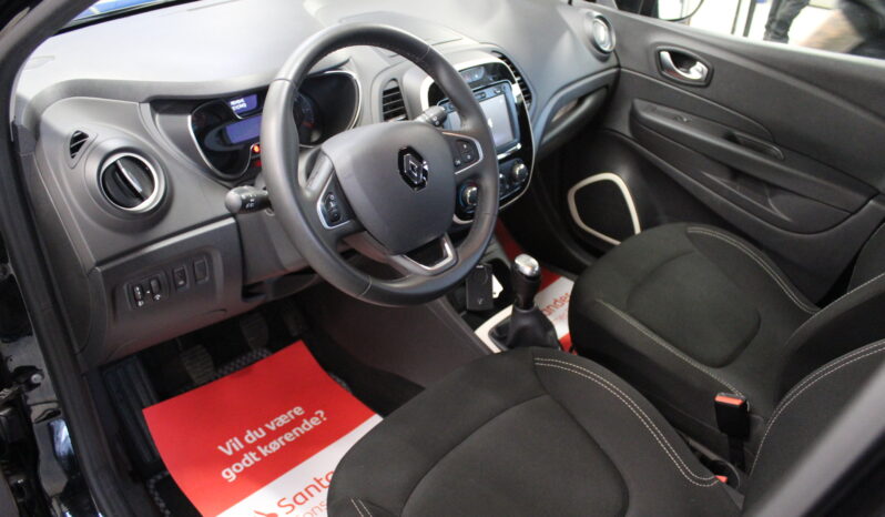 Renault Captur 0.9 TCe Intens full