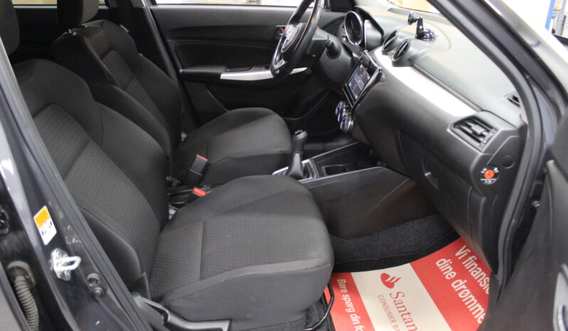 Suzuki Swift 1,2 mHybrid Exclusive 5d full