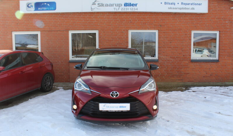 Toyota Yaris 1.5 Premium full