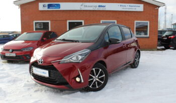 Toyota Yaris 1.5 Premium full