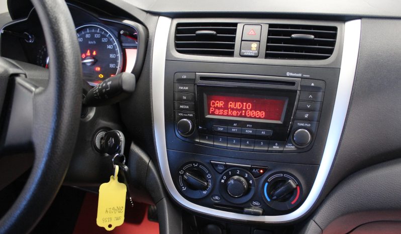 Suzuki Celerio 1.0 Dualjet Exclusive full