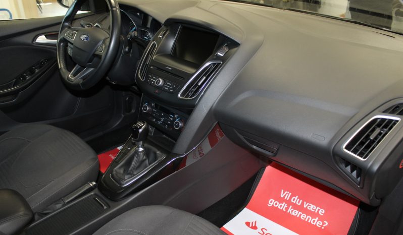Ford Focus 1,0 SCTi 125 Titanium stc. 5d full