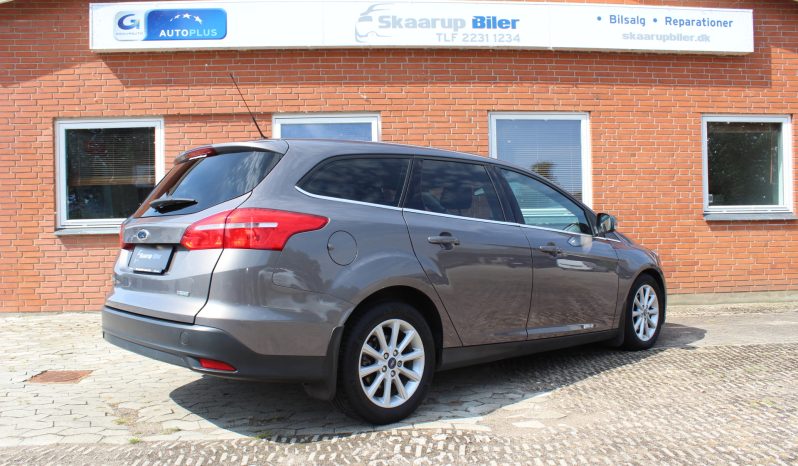 Ford Focus 1,0 SCTi 125 Titanium stc. 5d full