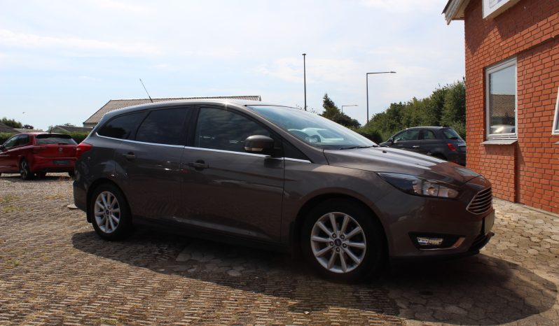 Ford Focus 1,0 SCTi 125 Titanium stc. 5d full