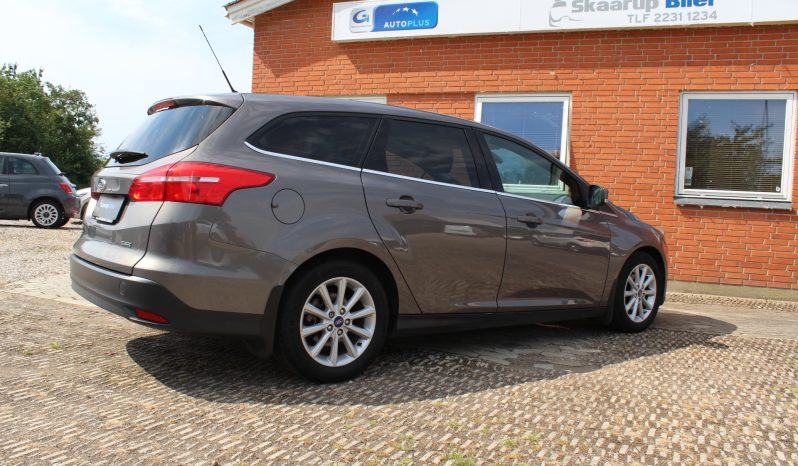 Ford Focus 1,0 SCTi 125 Titanium stc. 5d full