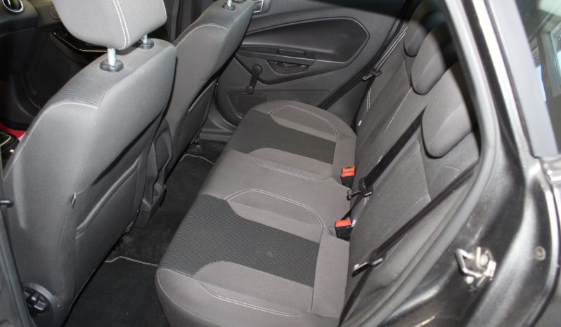 Ford Fiesta 1.0 Ecoboost Titanium 5D full