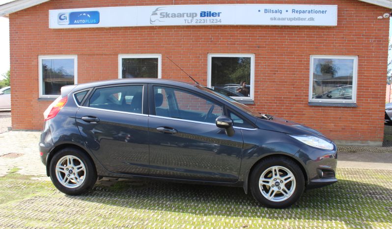Ford Fiesta 1.0 Ecoboost Titanium 5 dørs full